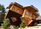 7befc40d6dbed76de6944958d36875e3--unusual-buildings-unusual-houses.jpg